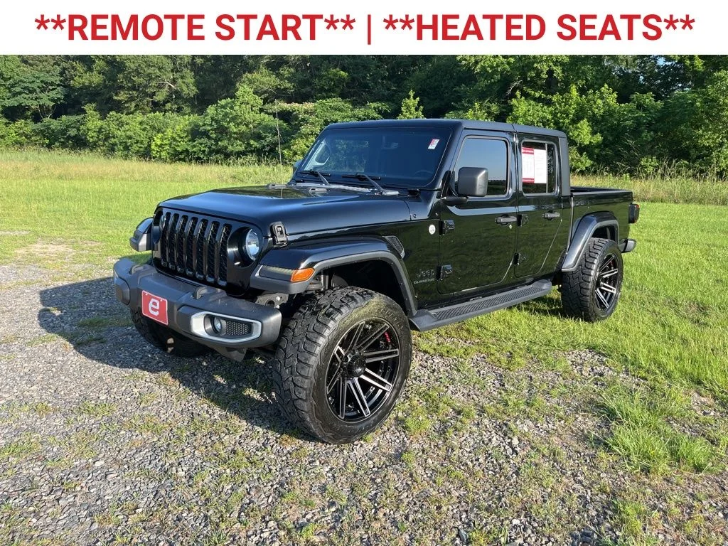 Used 2020 Black Jeep Sport image 3