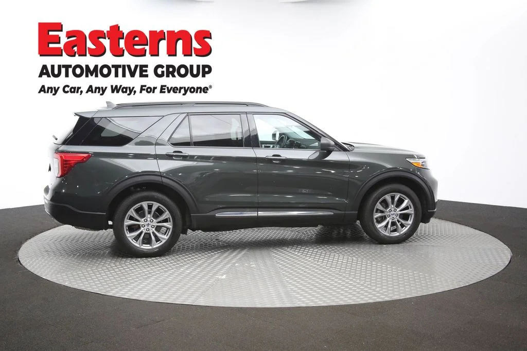 Used 2022 Green Ford XLT image 47