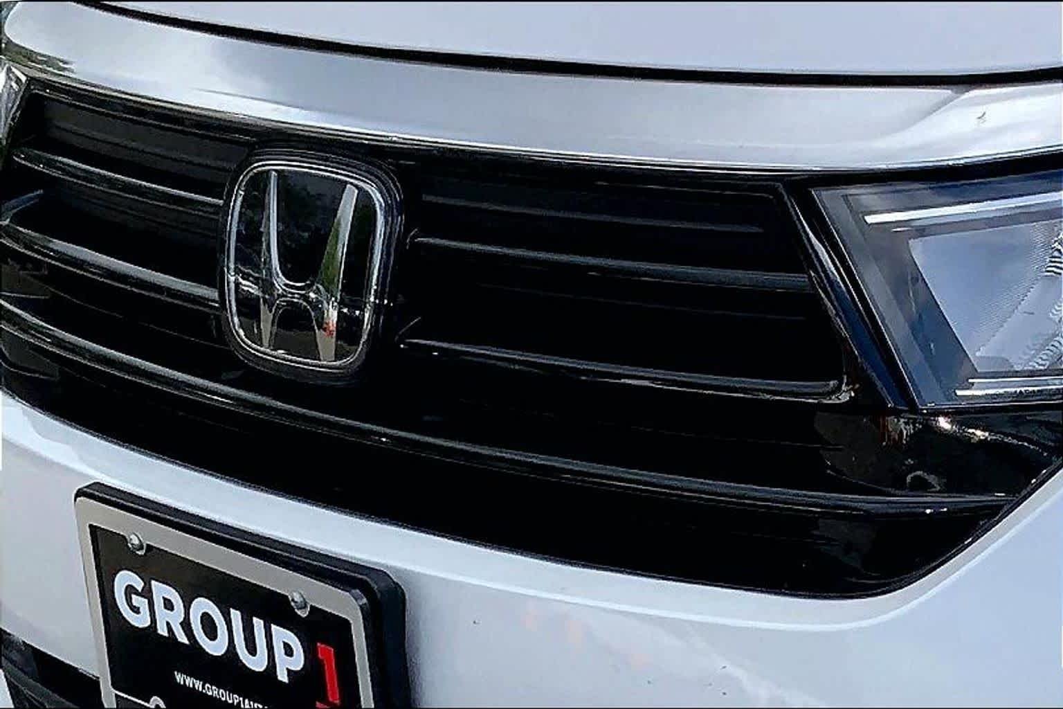 2024 Honda Odyssey EX-L - Photo 32