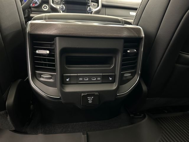 New 2026 Bright White Clear-Coat Exterior Paint RAM Laramie image 30