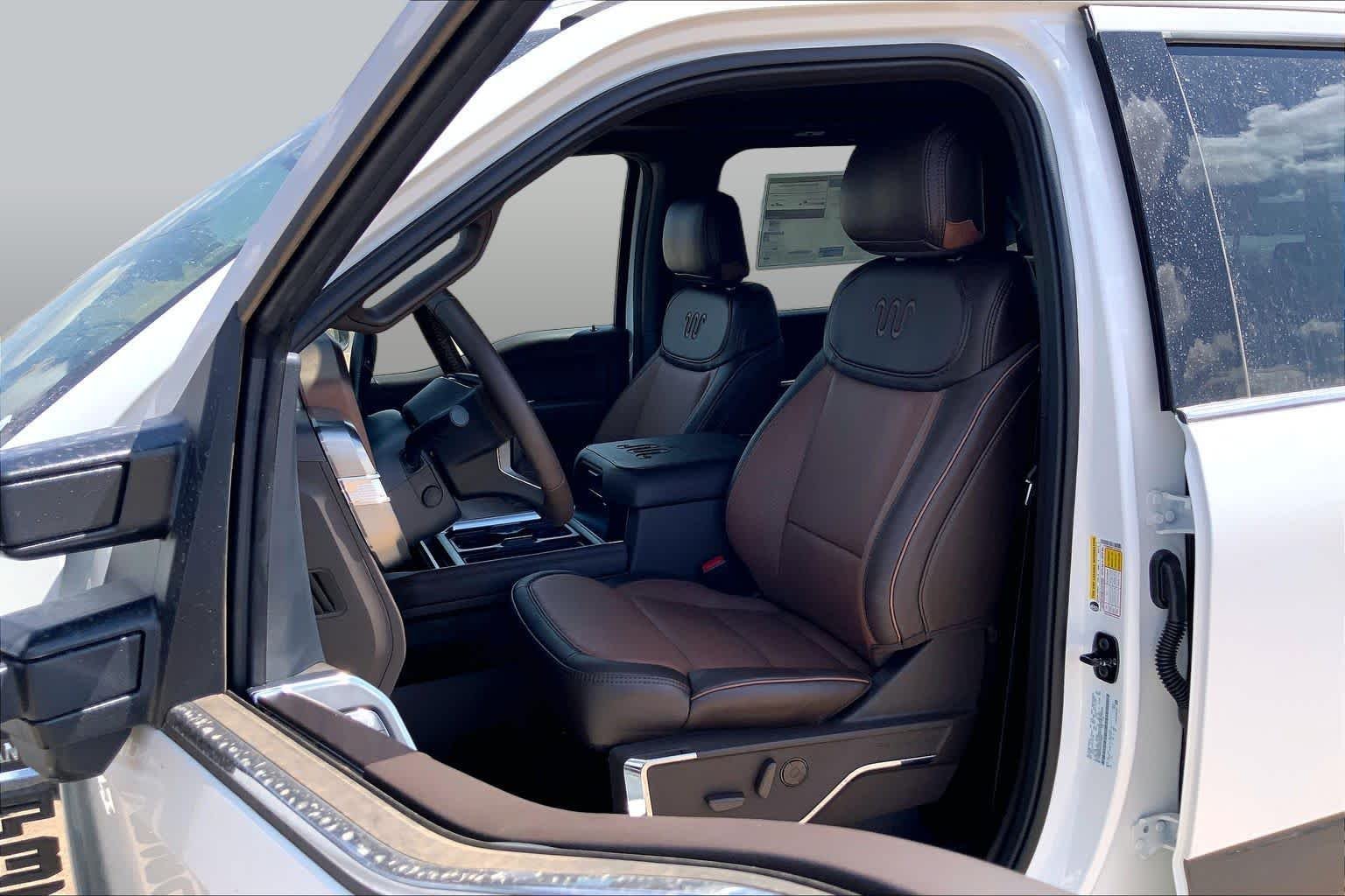 New 2026 Star White Metallic Tri-Coat Ford F-350® King Ranch® image 9