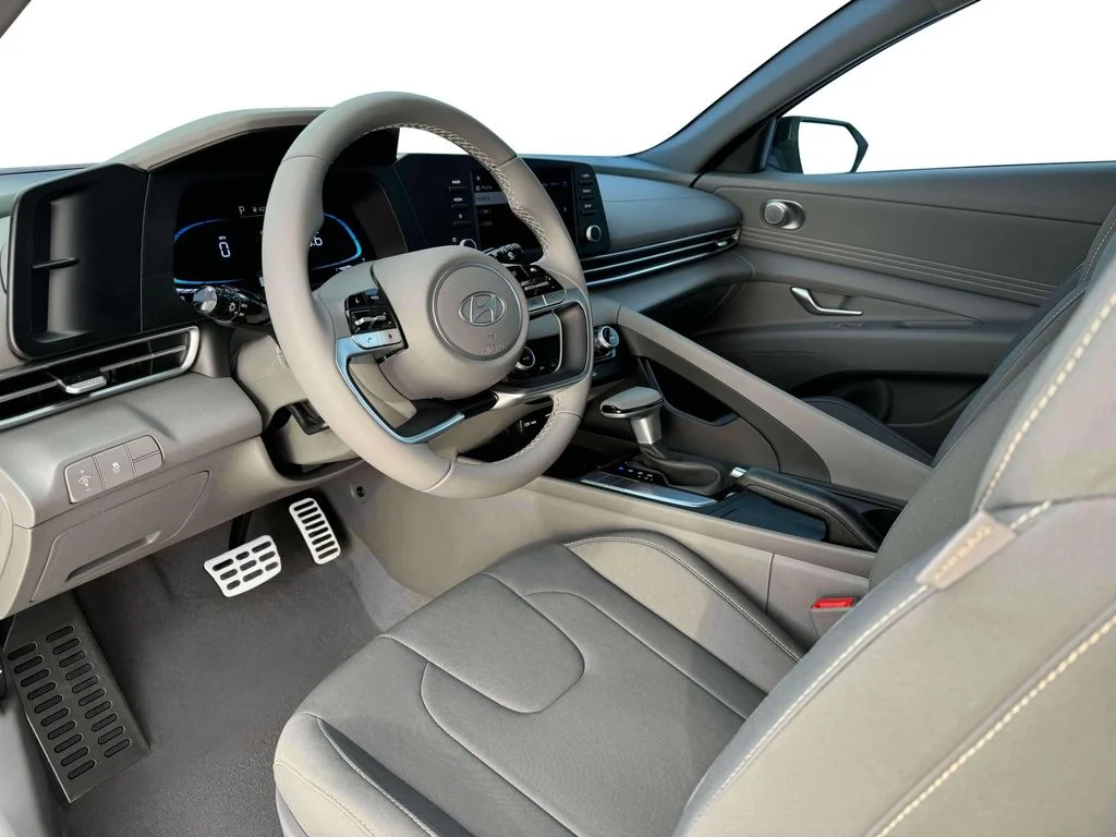 2025 Hyundai Elantra SEL - Photo 33