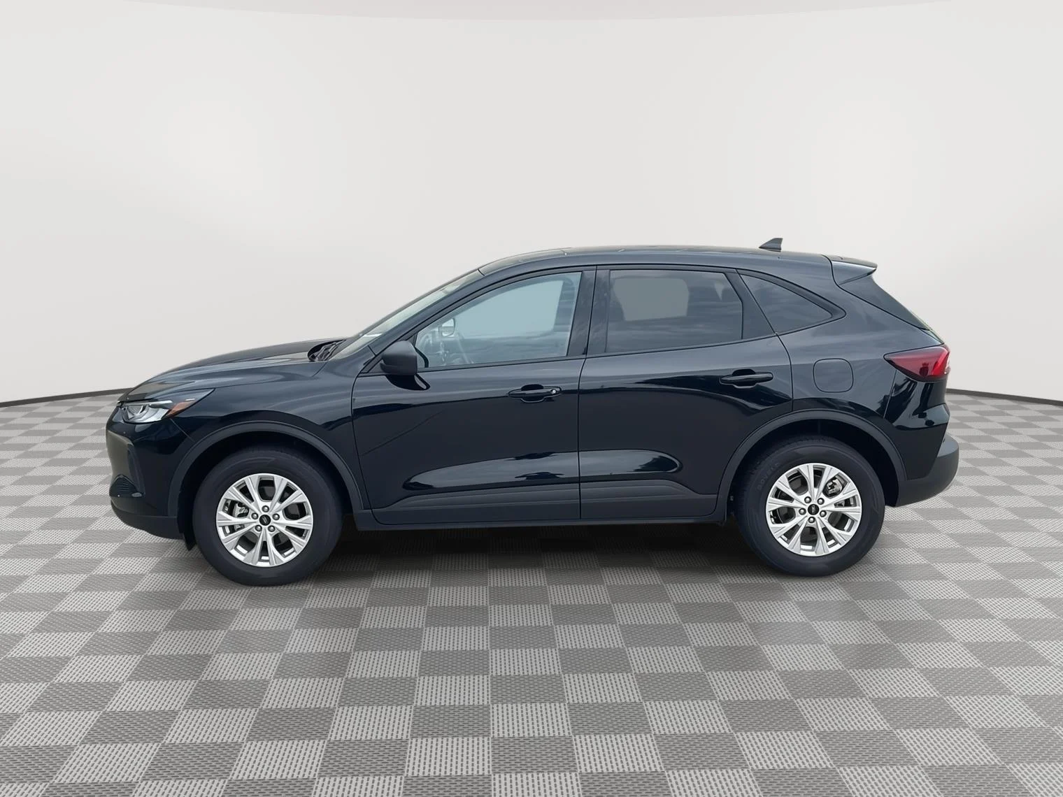 Certified Used 2025 Agate Black Metallic Ford Active image 12