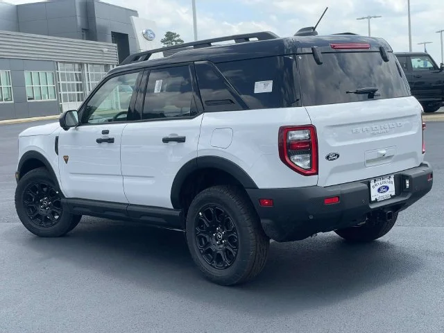 New 2026 Oxford White Ford Badlands image 4