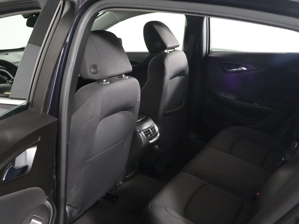 Used 2023 Gray Chevrolet LT image 23