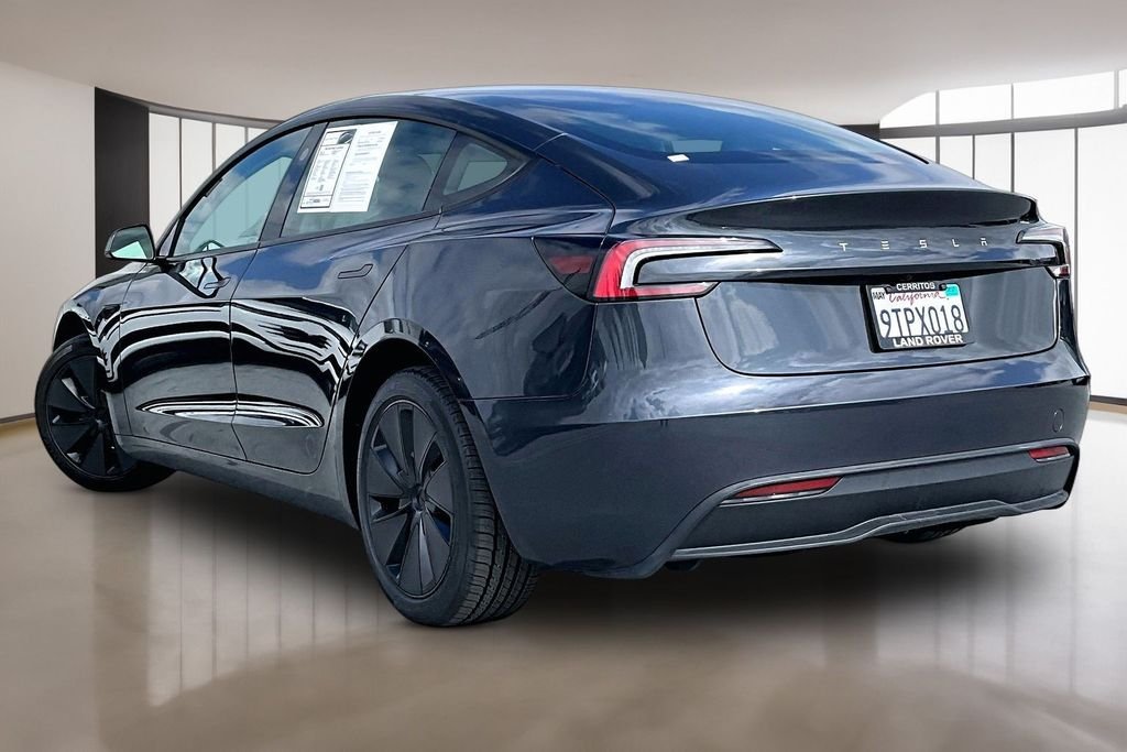 Used 2025 Stealth Gray Tesla Long Range image 4
