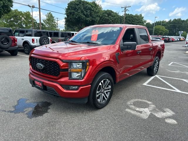 Used 2023 Red Ford XL image 3