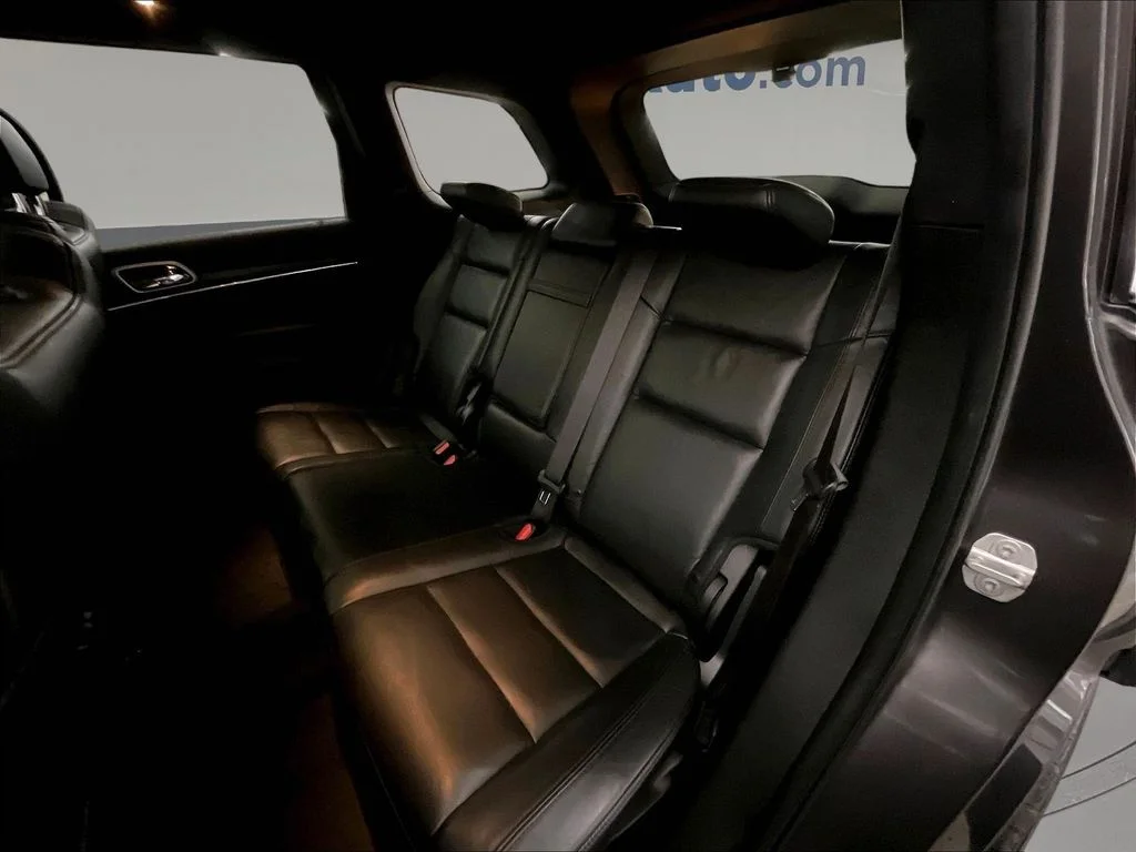 Used 2020 Gray Jeep Limited image 29