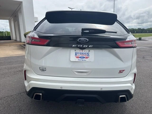 Used 2022 White Metallic Ford ST image 7