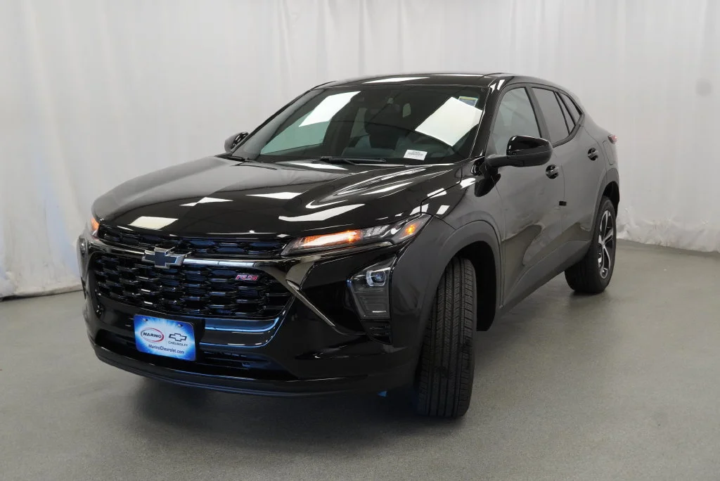 New 2026 Mosaic Black Metallic Chevrolet 1RS image 13