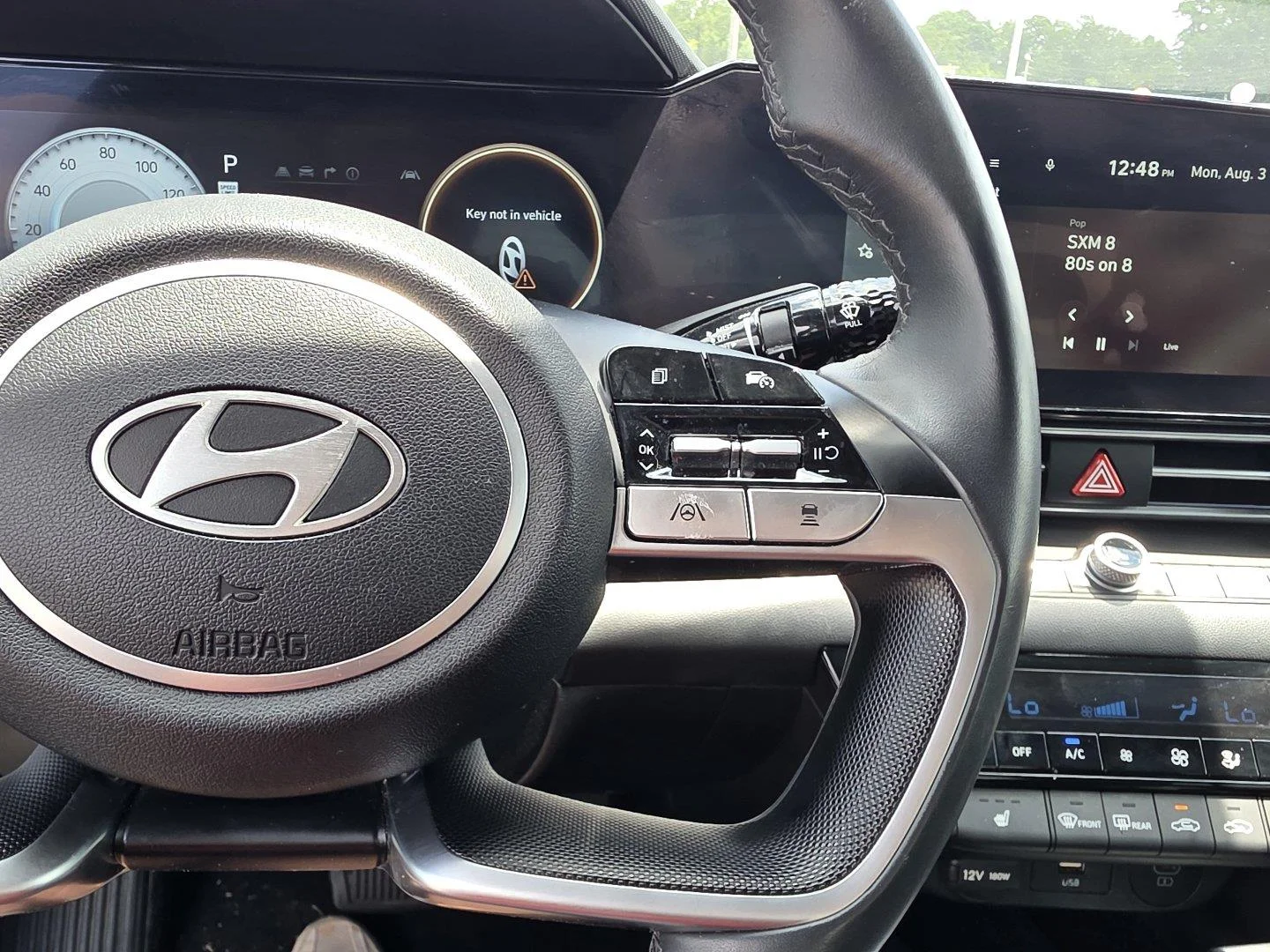 Used 2025 Fluid Metal Hyundai SEL Convenience image 14