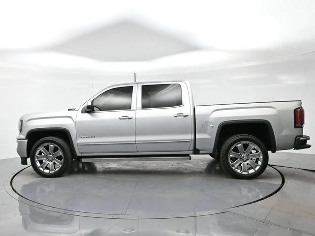Used 2018 QUICKSILVER METALLIC GMC Denali image 4