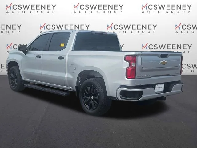 Used 2021 SILVER ICE METALLIC Chevrolet Custom image 3