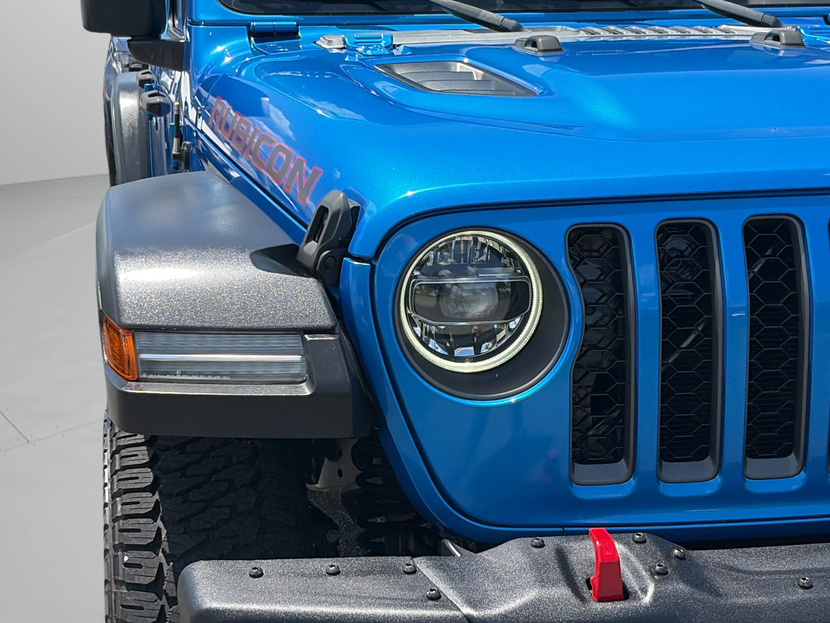 Used 2022 Hydro Blue Pearlcoat Jeep Unlimited Rubicon image 28