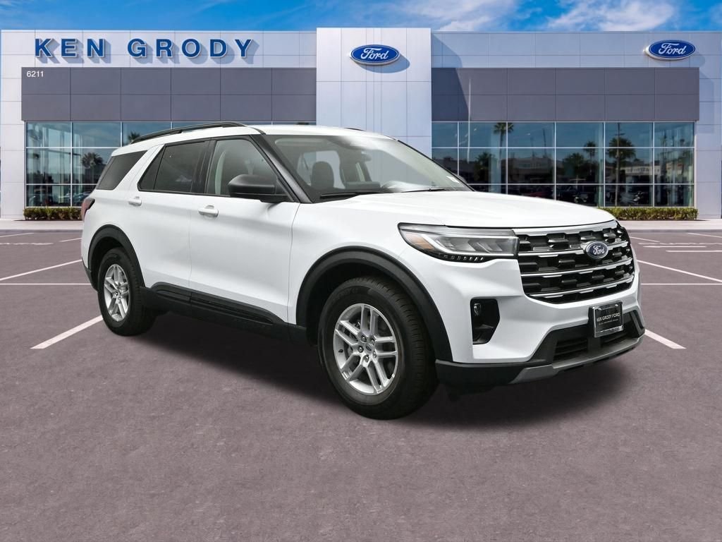 2026 Ford Explorer's photo
