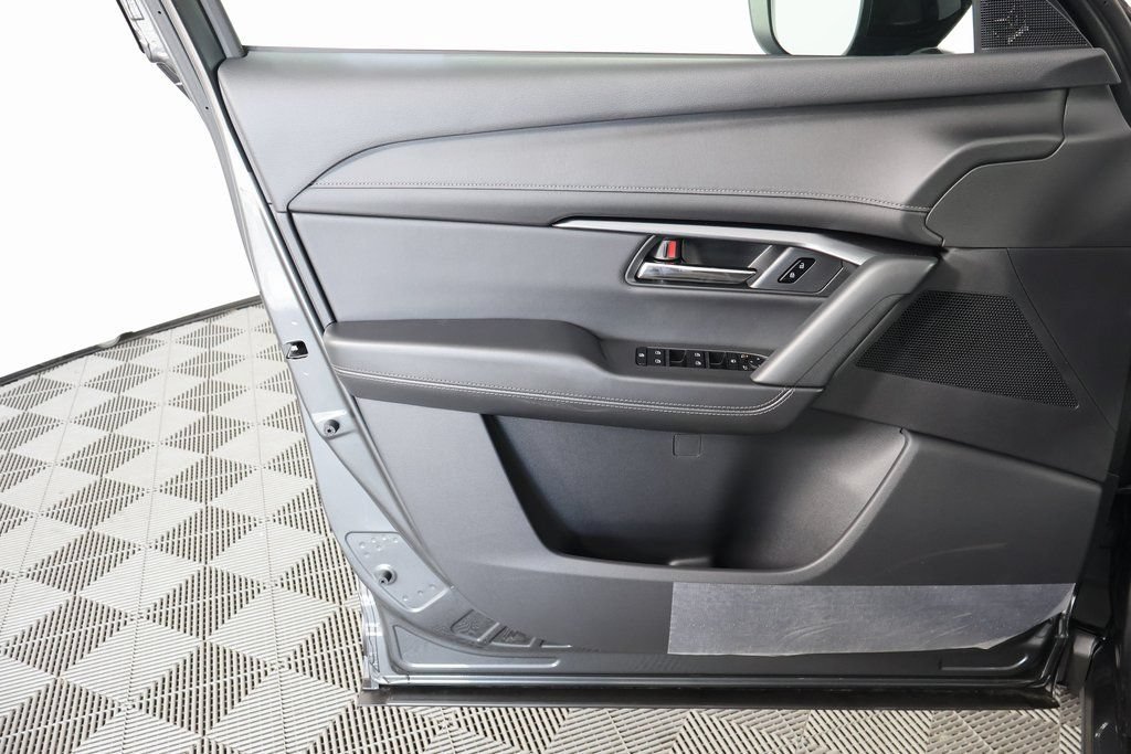 New 2026 Machine Gray Metallic Mazda 2.5 S Select AWD image 7