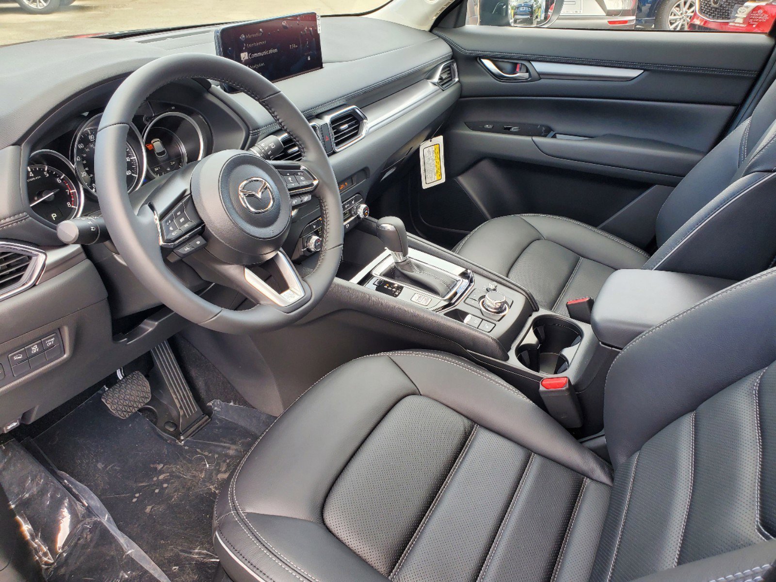 2025 Mazda CX-5 S Preferred package - Photo 7