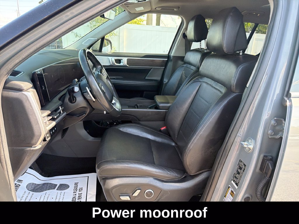 Used 2024 Hampton Gray Hyundai Limited image 11