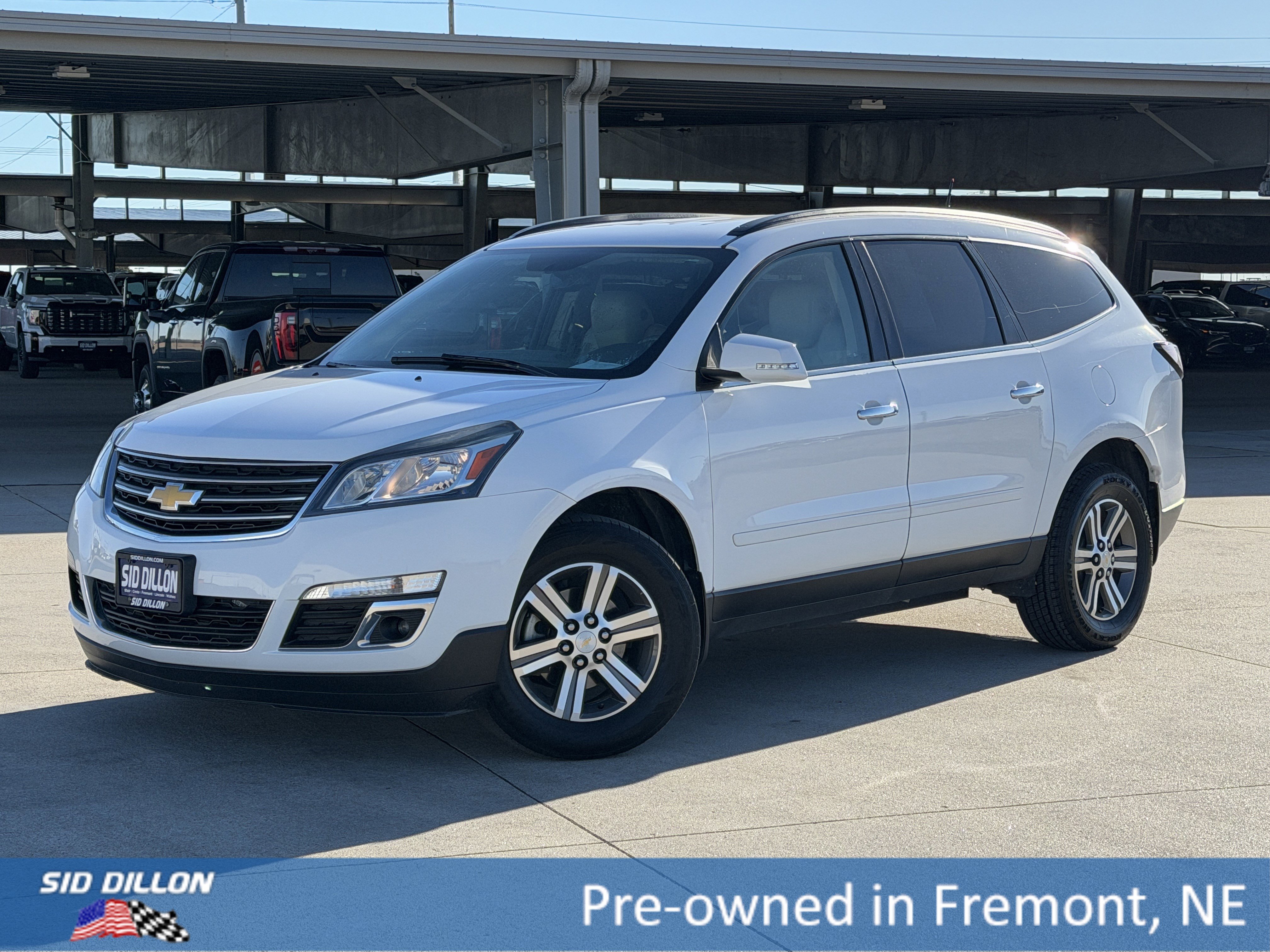 2017 Chevrolet Traverse 2LT