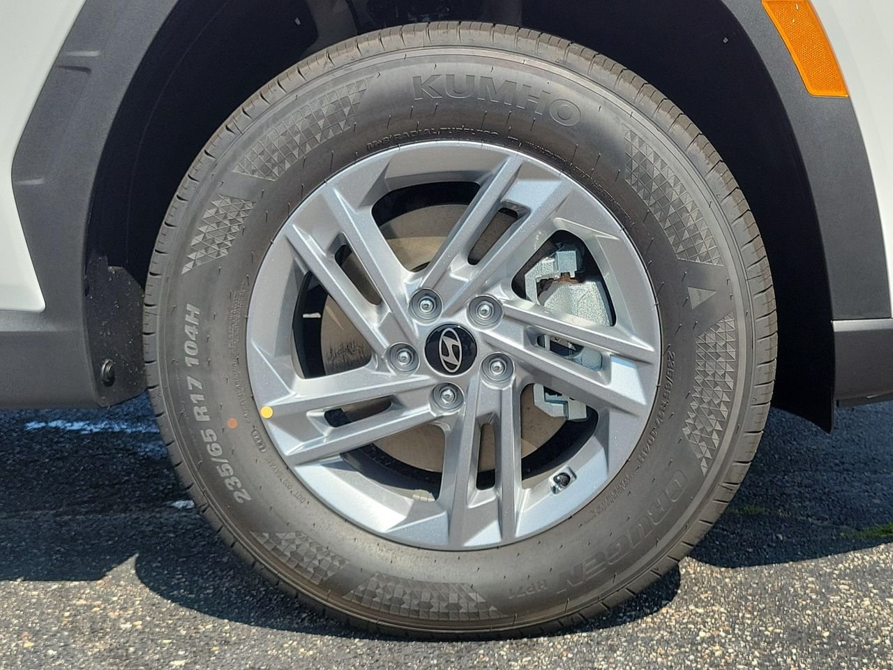New 2026 Serenity White Pearl Hyundai SE AWD image 5