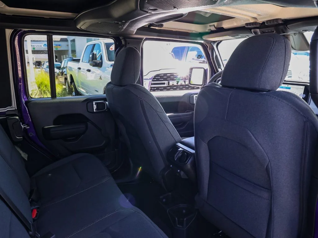 New 2026 Reign Exterior Paint Jeep Sport S image 17