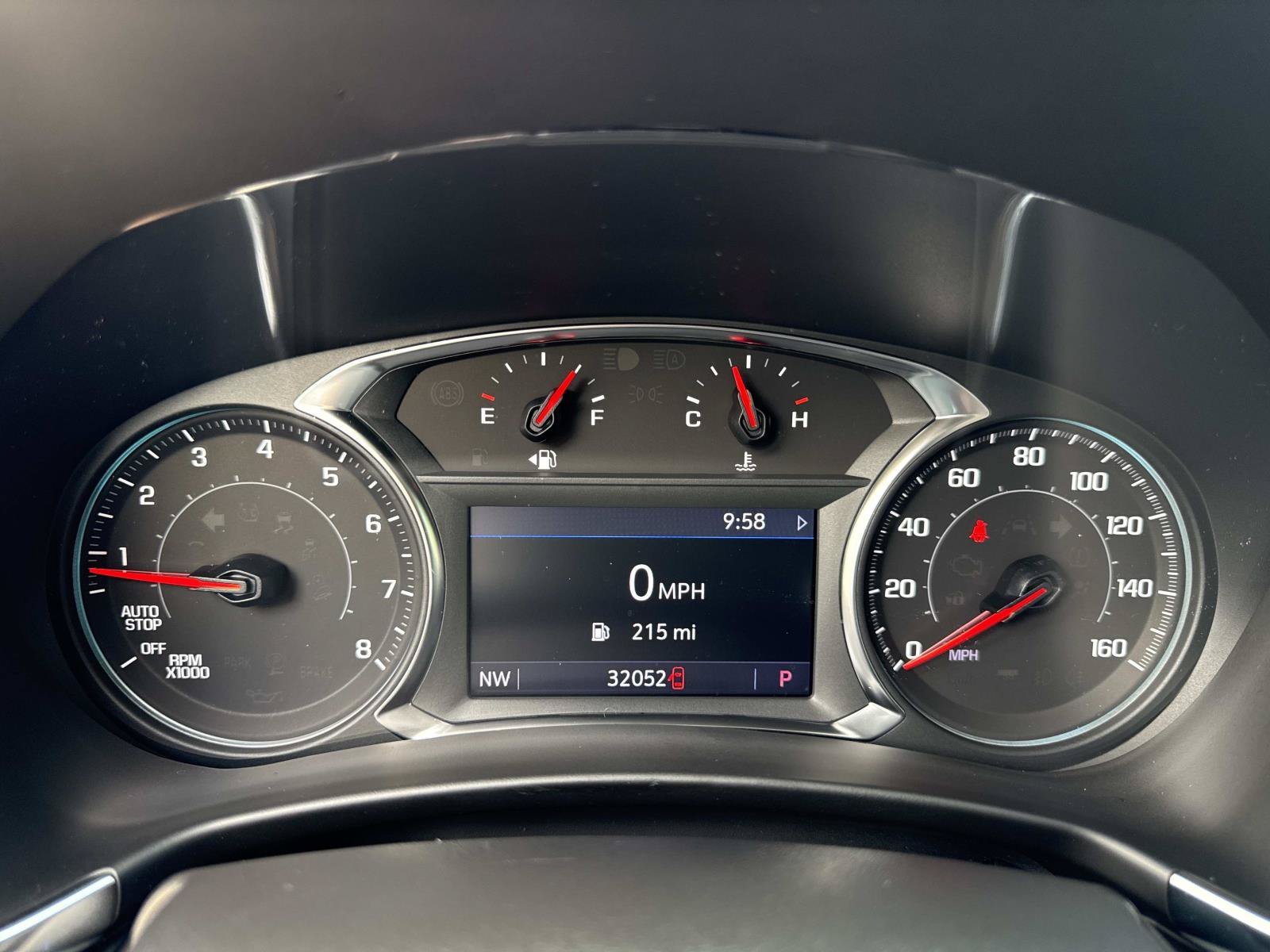 Used 2023 SUMMIT WHITE Chevrolet Premier image 28