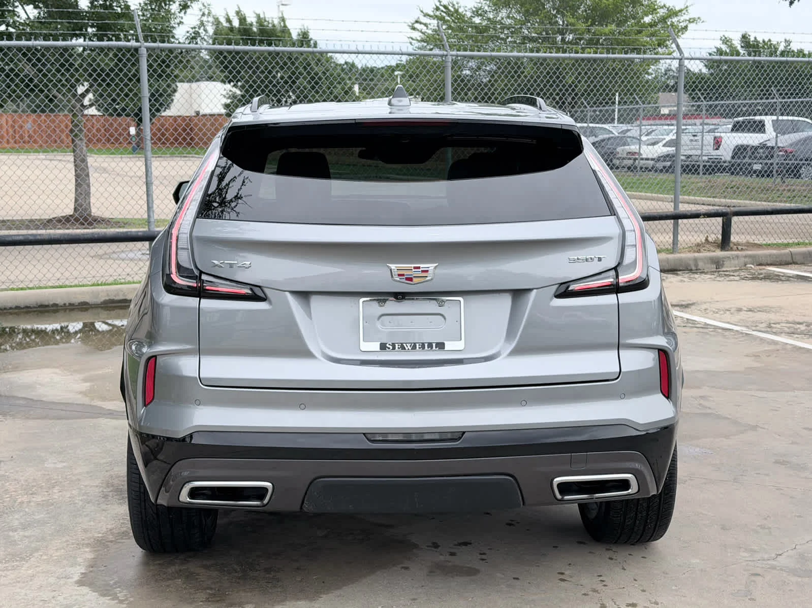 Used 2024 Argent Silver Metallic Cadillac Sport image 5