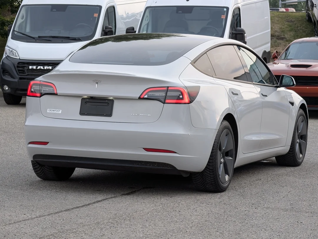 Certified Used 2022 White Tesla Long Range - - AWD - Self-Driving - Leather - Traffic Aware & More! image 8