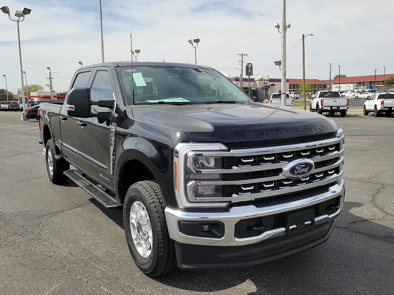 New 2026 Agate Black Metallic Ford F-250&reg; XLT image 6