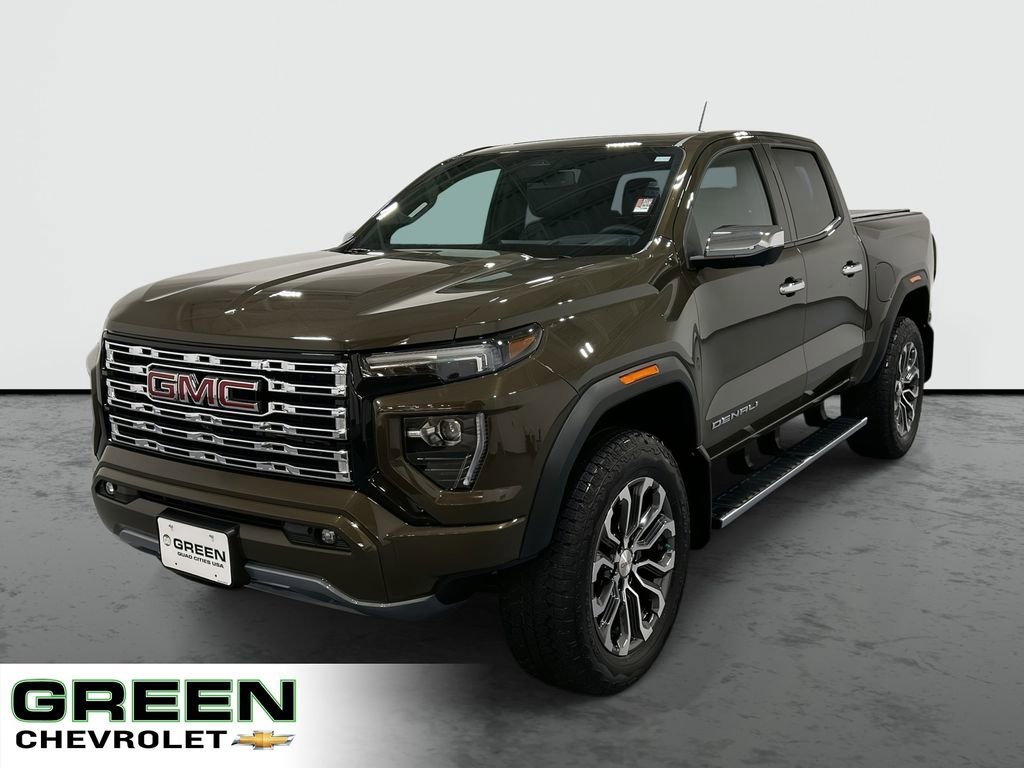 2024 GMC Canyon 4WD Denali Crew Cab Short Box's photo