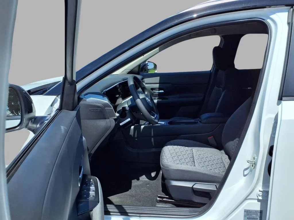 New 2026 White Nissan SV image 21