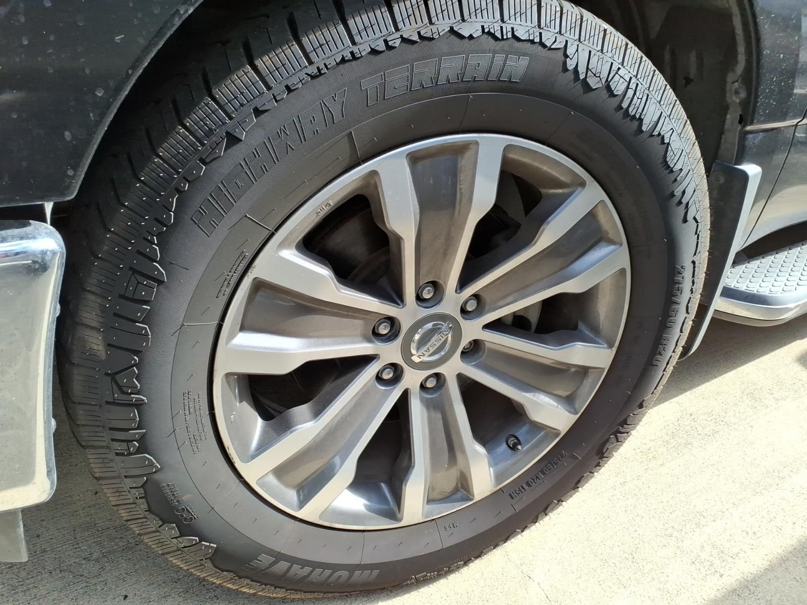 Used 2019 Magnetic Black Nissan SL image 10
