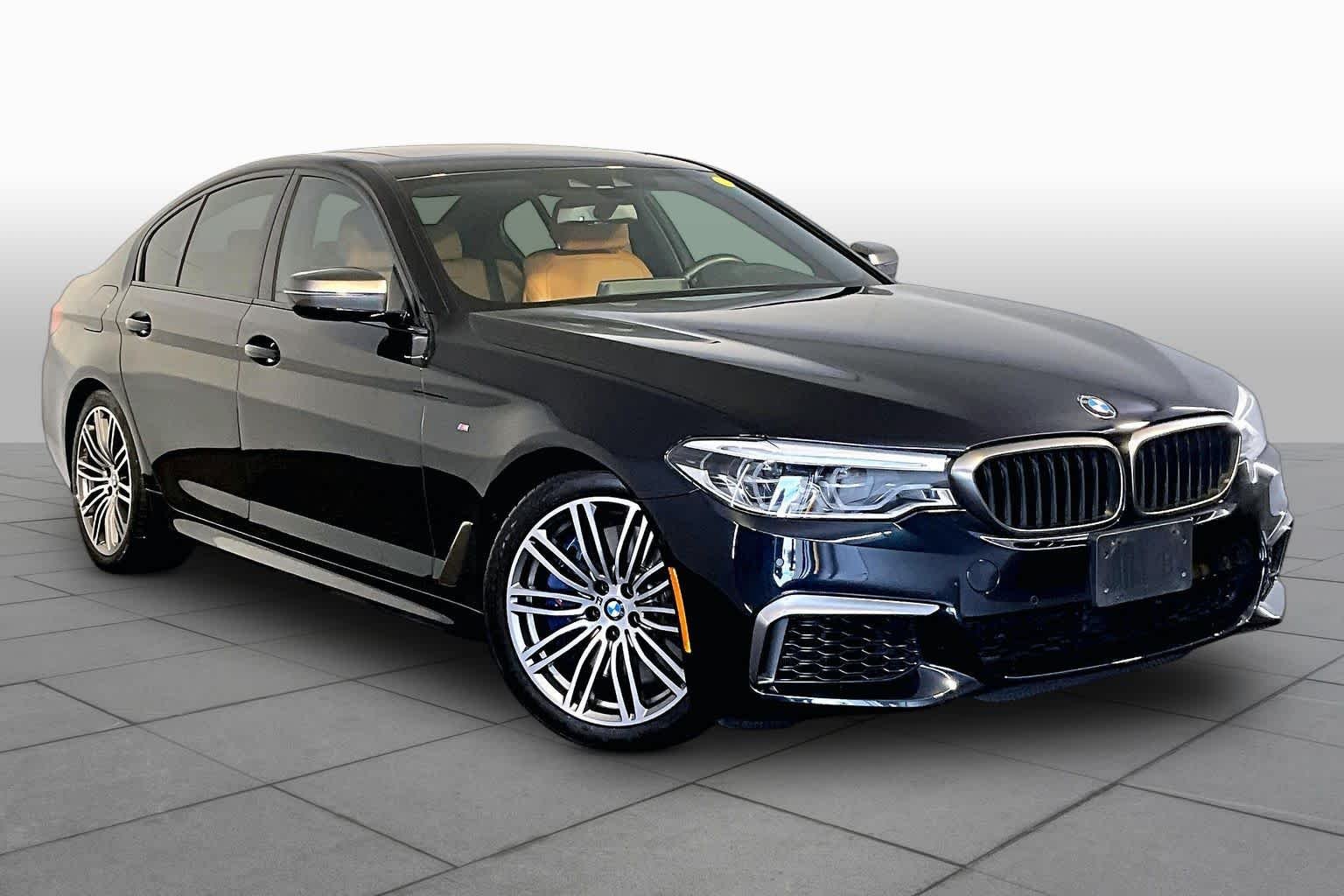 Used 2019 Carbon Black Metallic BMW M550i xDrive image 3