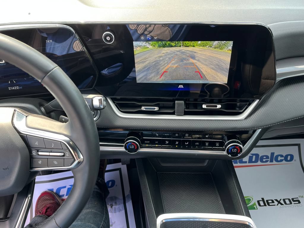 2025 Chevrolet Equinox LT - Photo 14