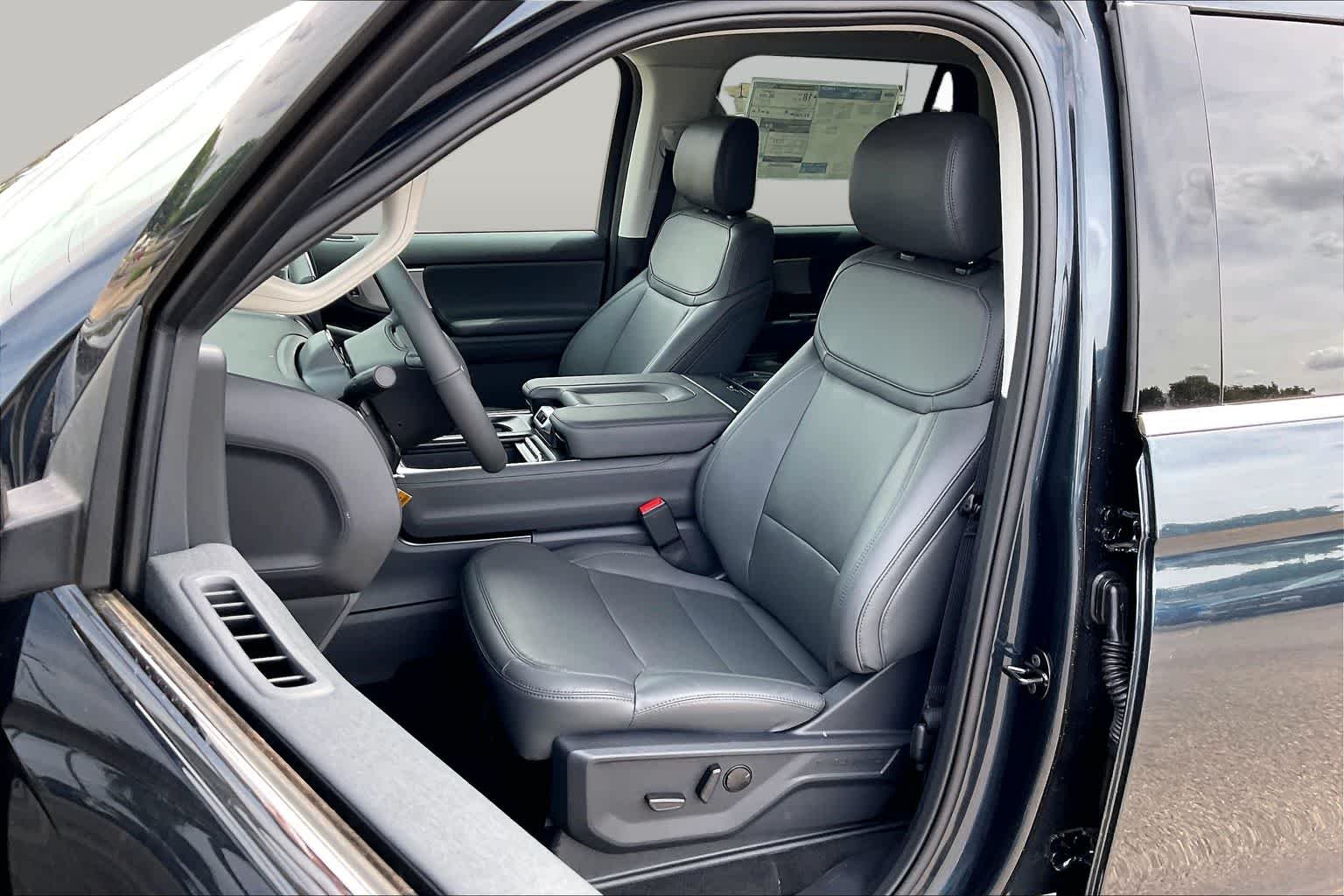 New 2026 Stone Blue Metallic Ford MAX Active image 9