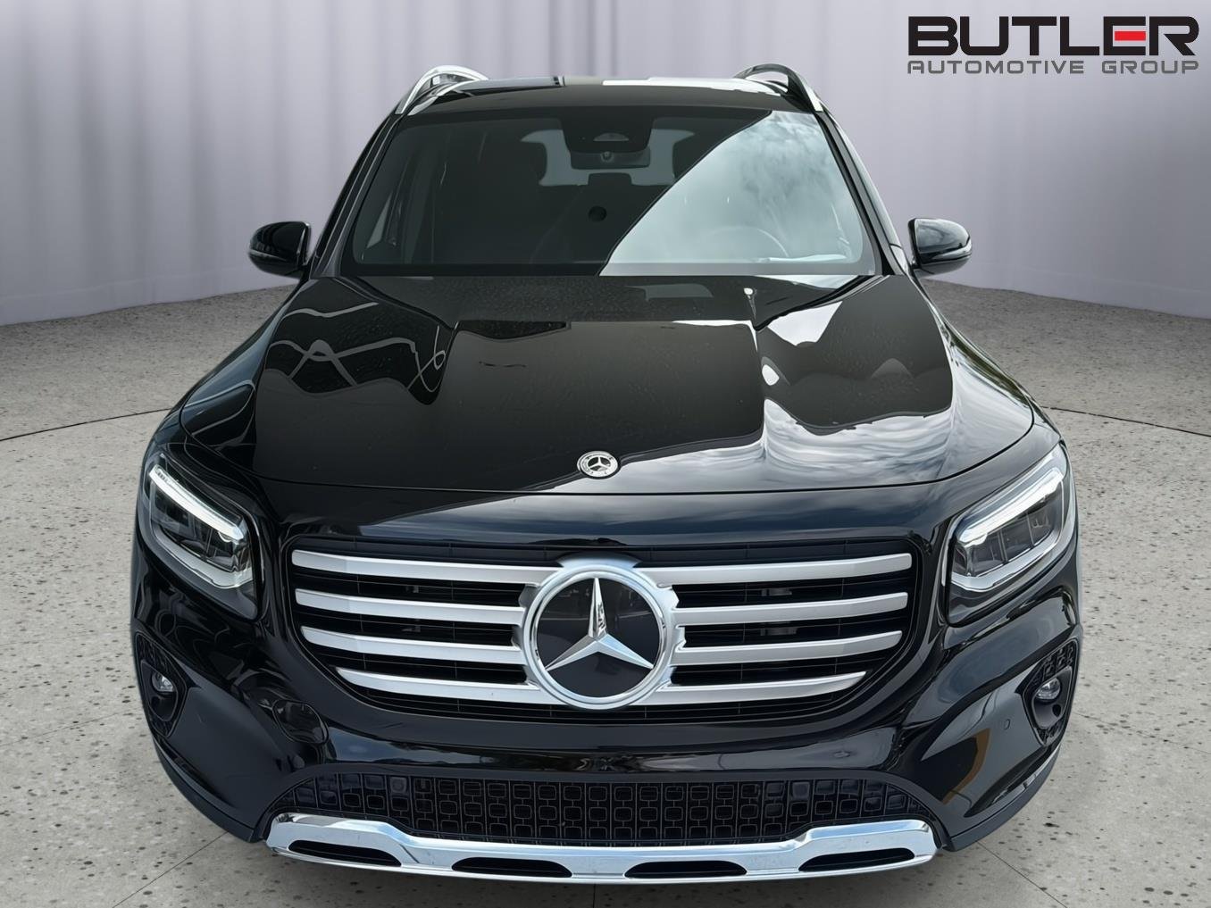 Used 2024 Night Black Mercedes-Benz GLB 250 image 9