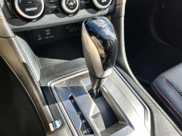 Used 2022  Subaru Premium image 22