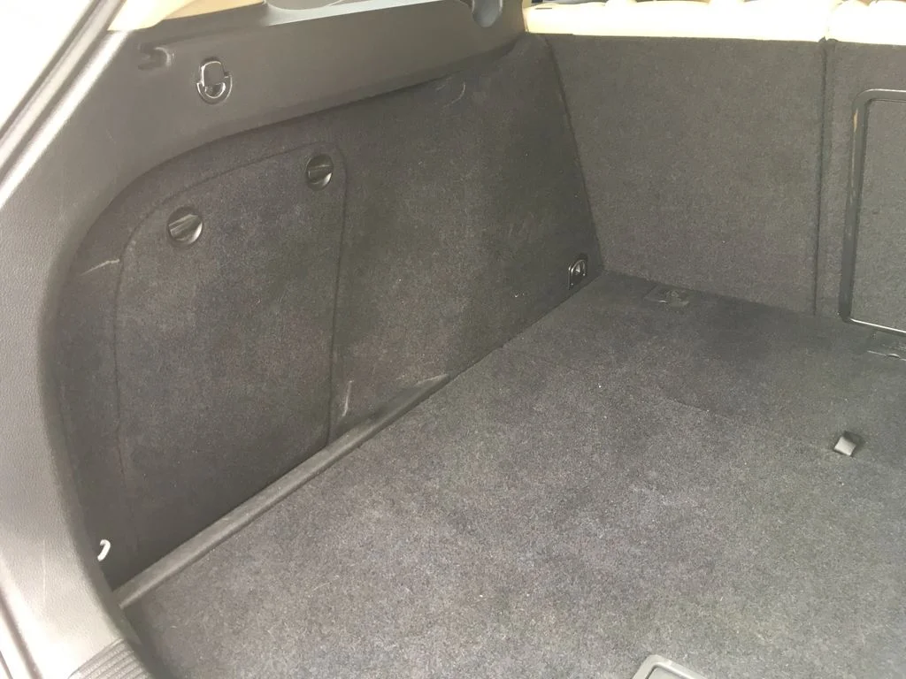 Used 2013  Volkswagen 2.0L TDI image 34
