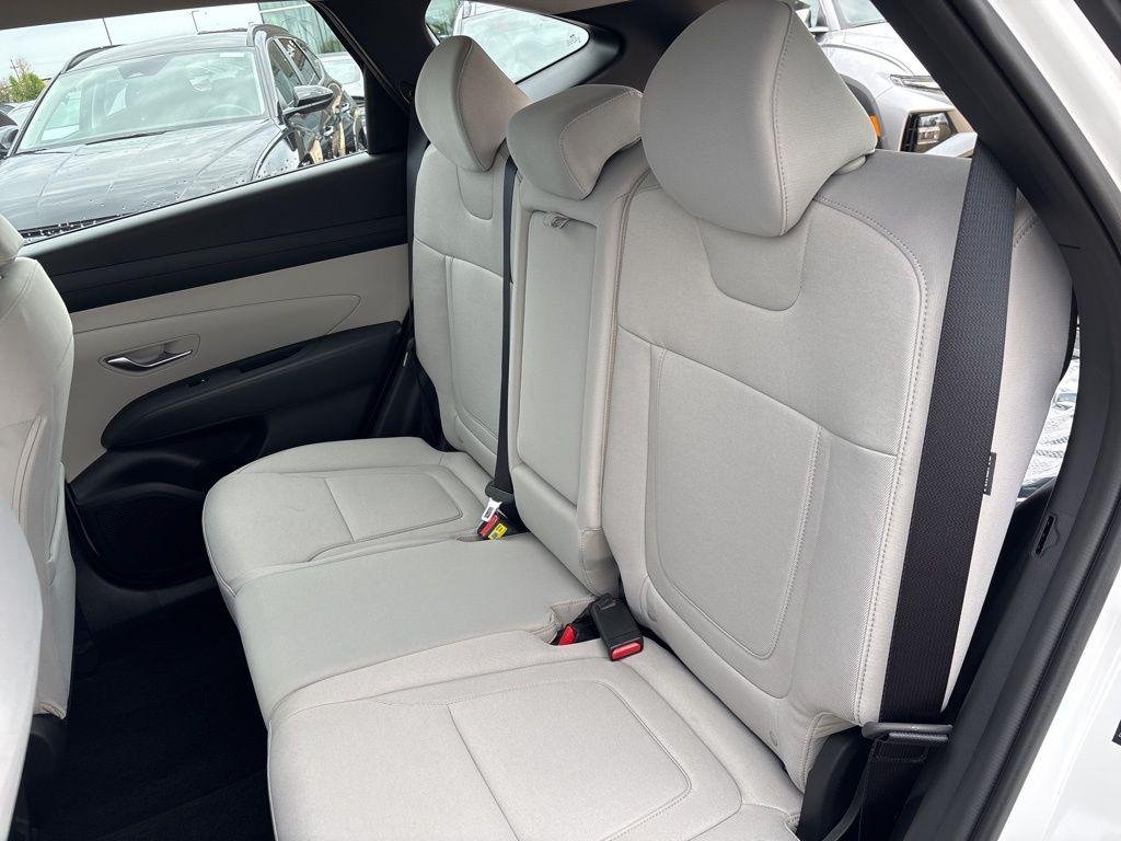 New 2026 White Pearl Hyundai SE FWD image 32