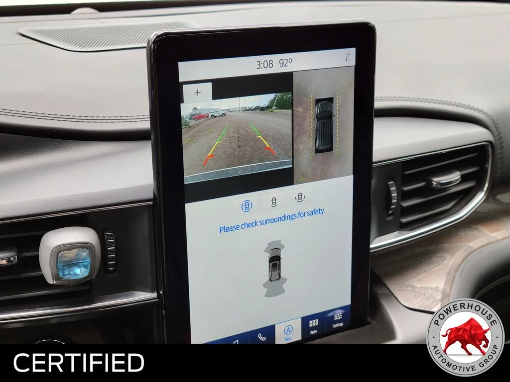 Used 2020 White Ford Platinum image 26