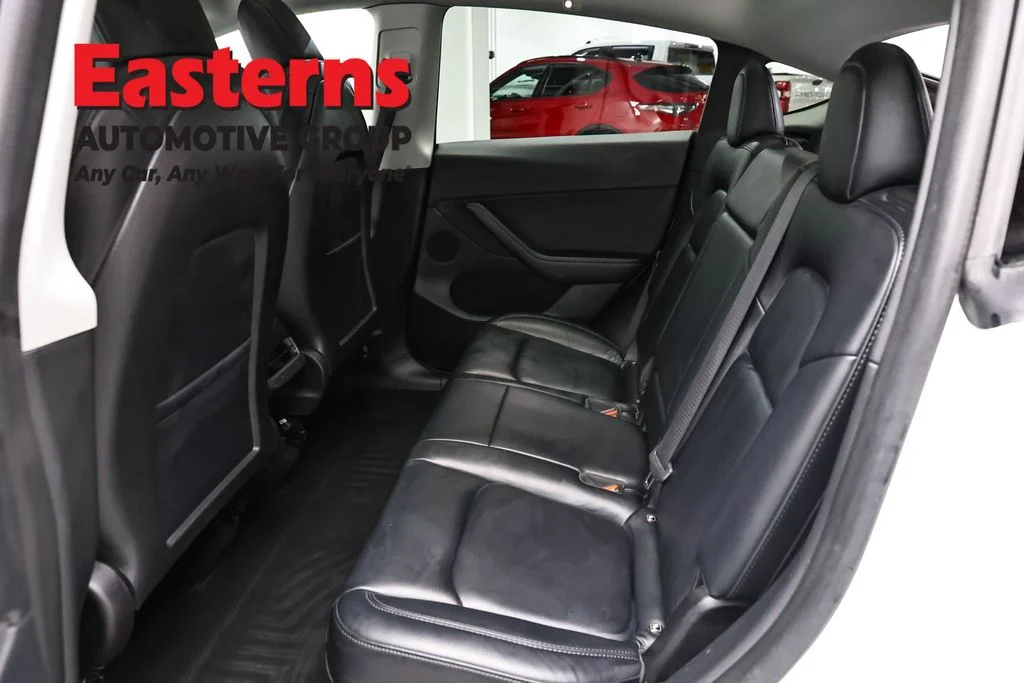 Used 2021 White Tesla Long Range image 16