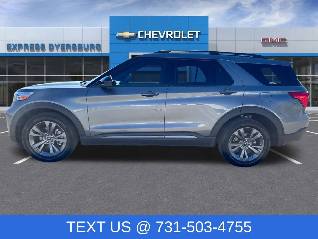 Used 2023 Gray Ford XLT image 4