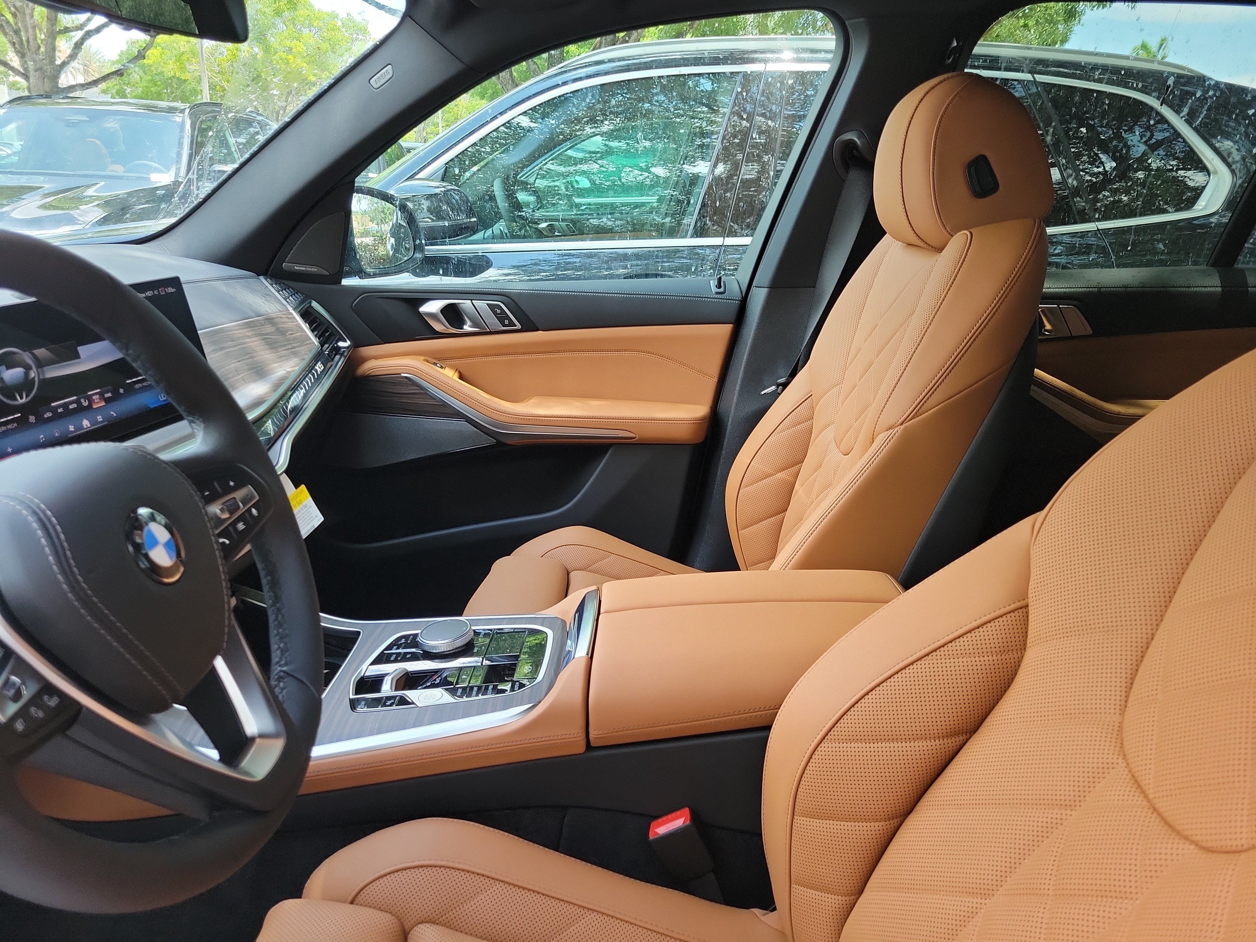 New 2026 Skyscraper Grey Metallic BMW sDrive40i image 13