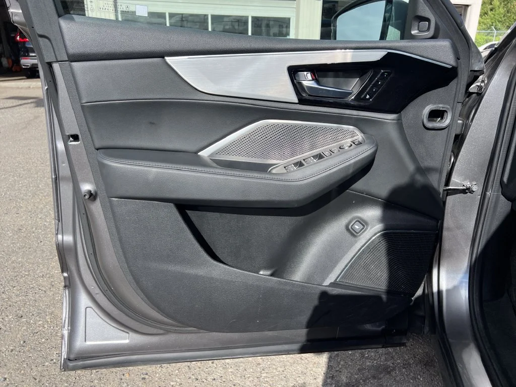 Used 2023  Acura 3.5L image 16