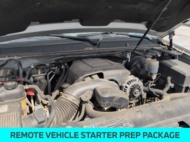 2010 Chevrolet Suburban LT - Photo 12