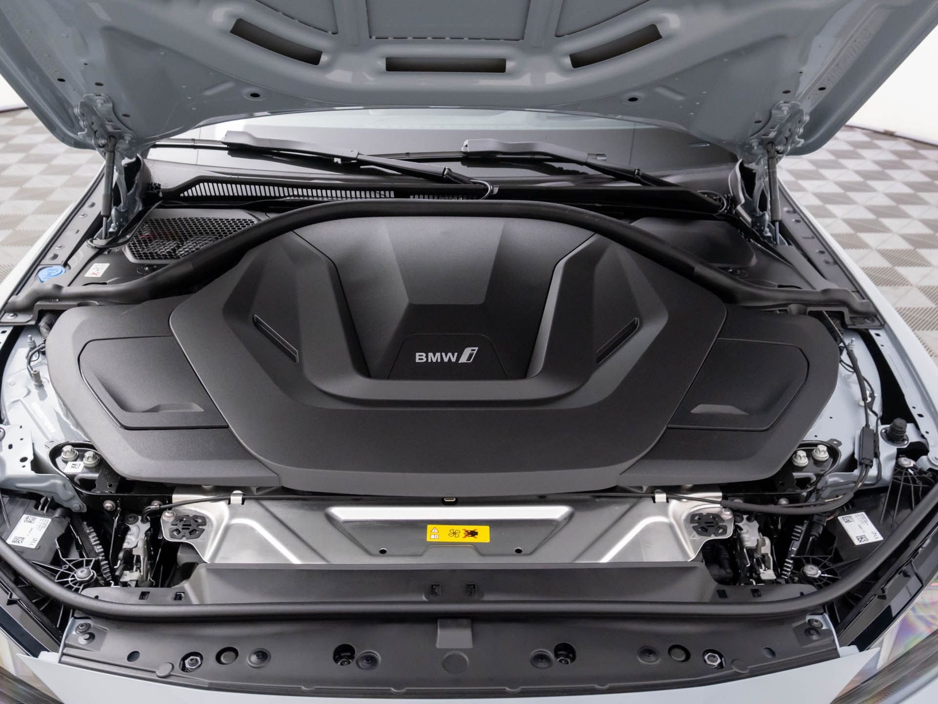 New 2026 Brooklyn Grey Metallic BMW M60 image 30