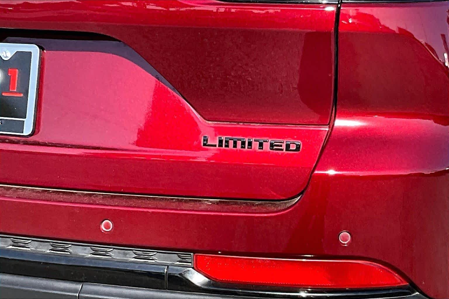 Certified Used 2023 Velvet Red Pearlcoat Jeep Limited image 27