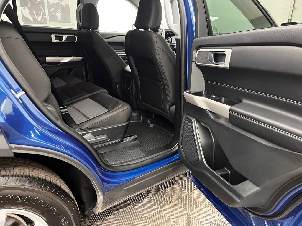Used 2022 Blue Metallic Ford XLT image 35