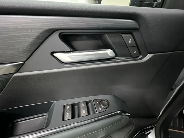 2026 GMC Acadia AT4 - Photo 24
