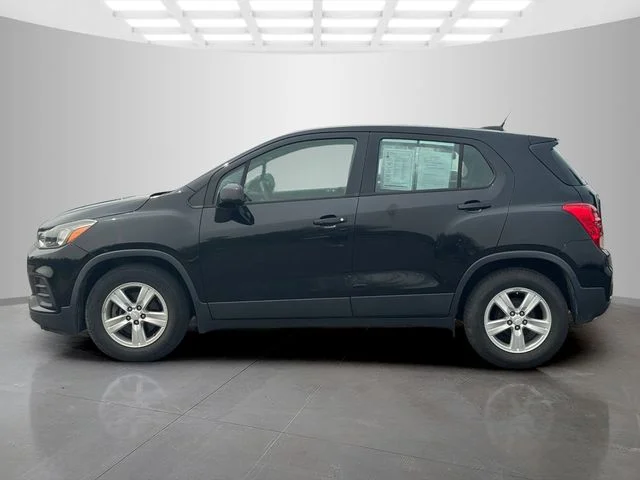 Used 2019 Black Chevrolet LS image 4